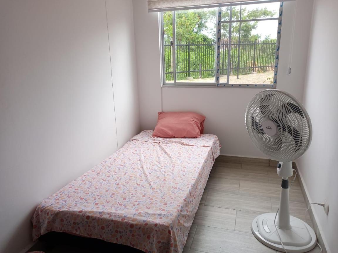 Apartment En Ricaurte, Arrayanes De Penaliza